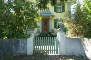 Fabrikanten-Villa, Traumhaus mit romantischem Garten - 5610 Wohlen